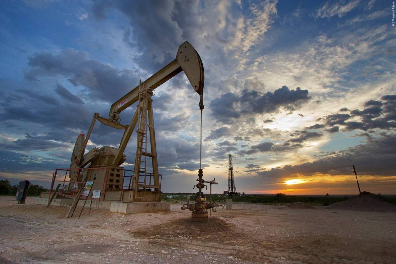 صورة متى اكتشف النفط في البحرين