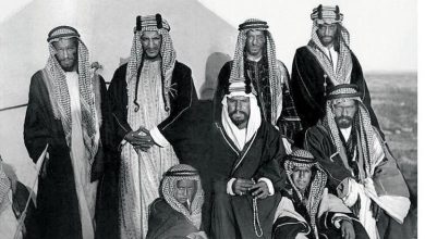 صورة أسترداد الملك عبد العزيز بن عبد الرحمن آل سعود الرياض في عام١٣١٩ في القرن