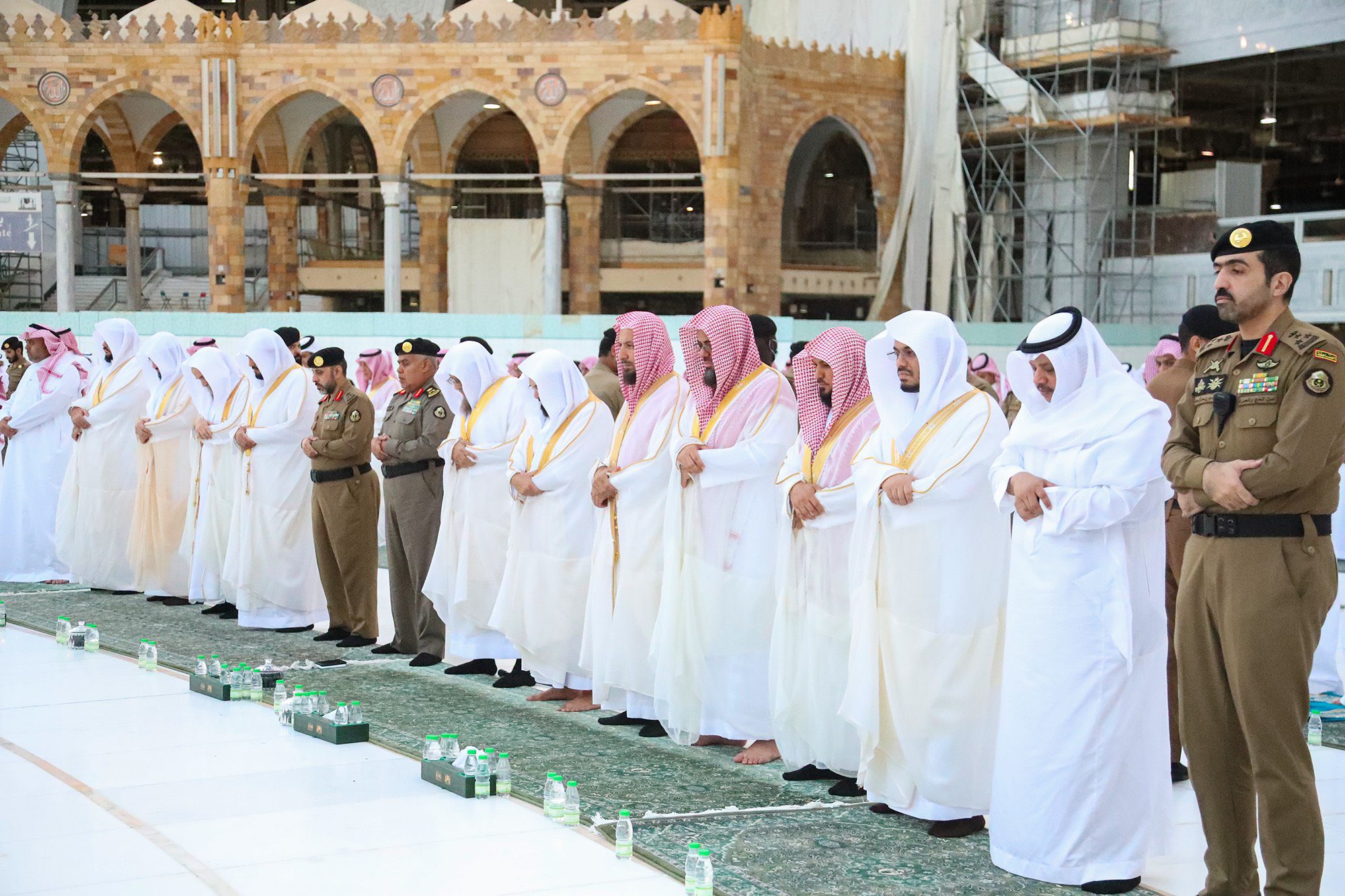 صورة صلاة العيد في الرياض 1443 الساعة كم