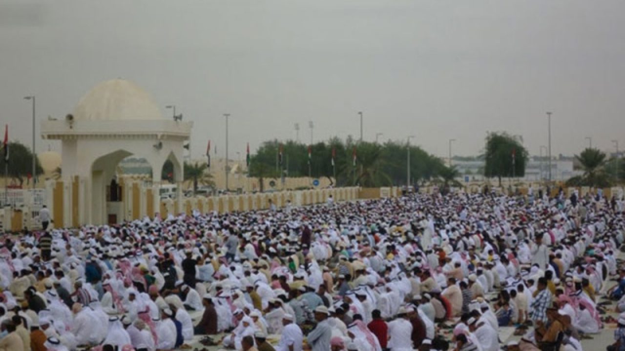 صورة توقيت صلاة العيد في دبي 2022