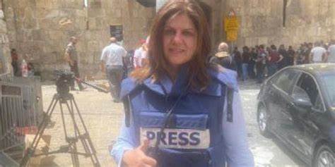 صورة فيديو لحظة اصابة الصحفية شيرين ابو عاقلة في الرأس وإستشهادها