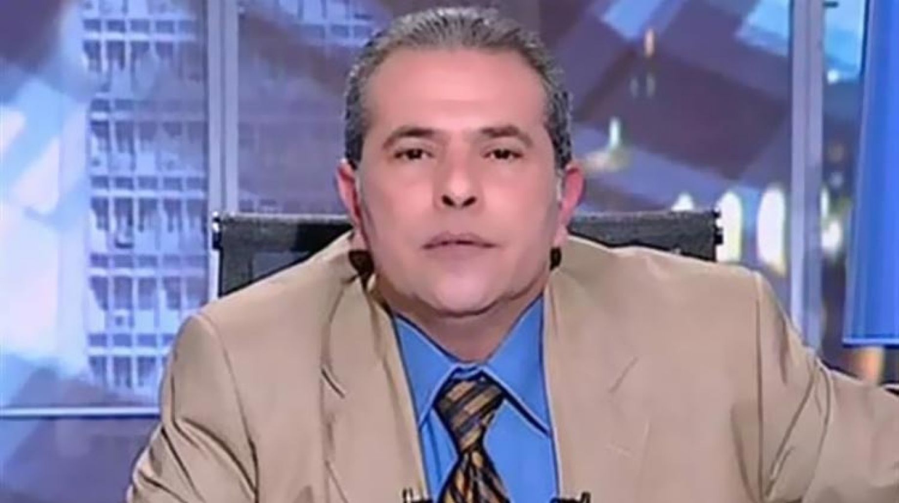 صورة من هو توفيق عكاشة الاعلامي المصري وتفاصيل اعتقاله