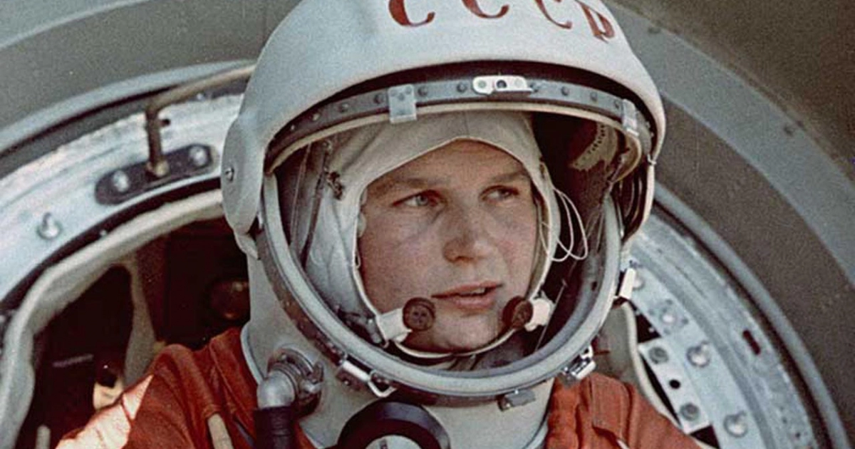 صورة الروسي يوري هو أول رائد فضاء فمتى كان ذلك ؟