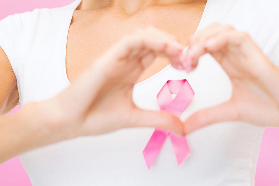 صورة اذاعة عن سرطان الثدي كاملة الفقرات جاهزة للطباعة