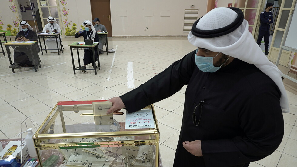 صورة الاستعلام عن مكان تصويت الناخب في انتخابات مجلس الامة 2022 في الكويت