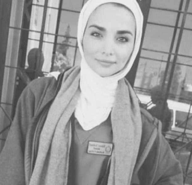 صورة مقتل طالبة داخل حرم جامعتها بالأردن على طريقة الطالبة نيرة أشرف