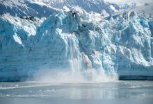 صورة يدفع وزن الجليديات قشرة الارض إلى اسفل ماذا تتوقع أن يحدث إذا أنصهر الجليد