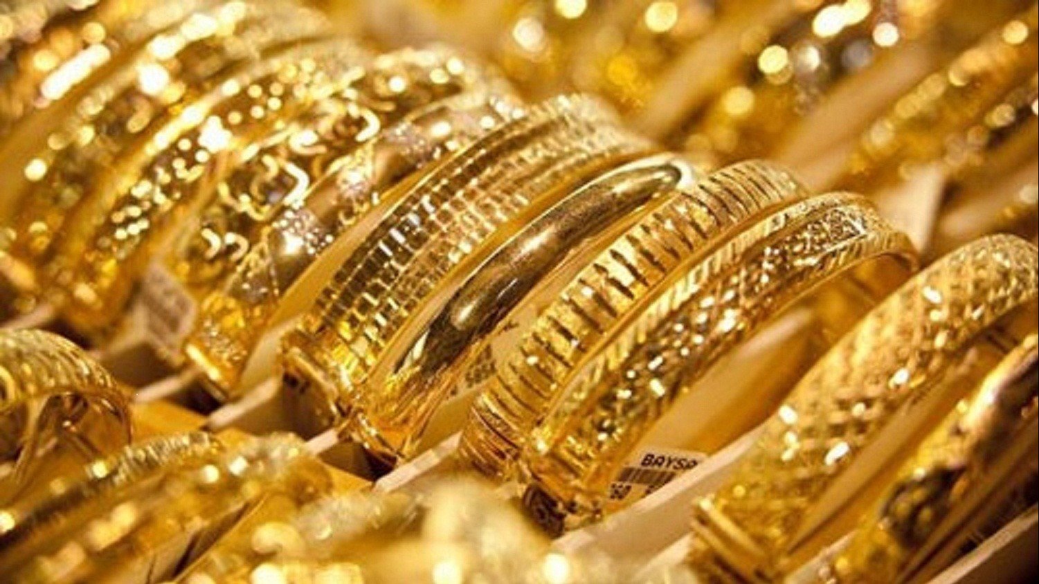 صورة كم سعر الذهب اليوم  2 فبراير في السعودية بيع وشراء عيار 21