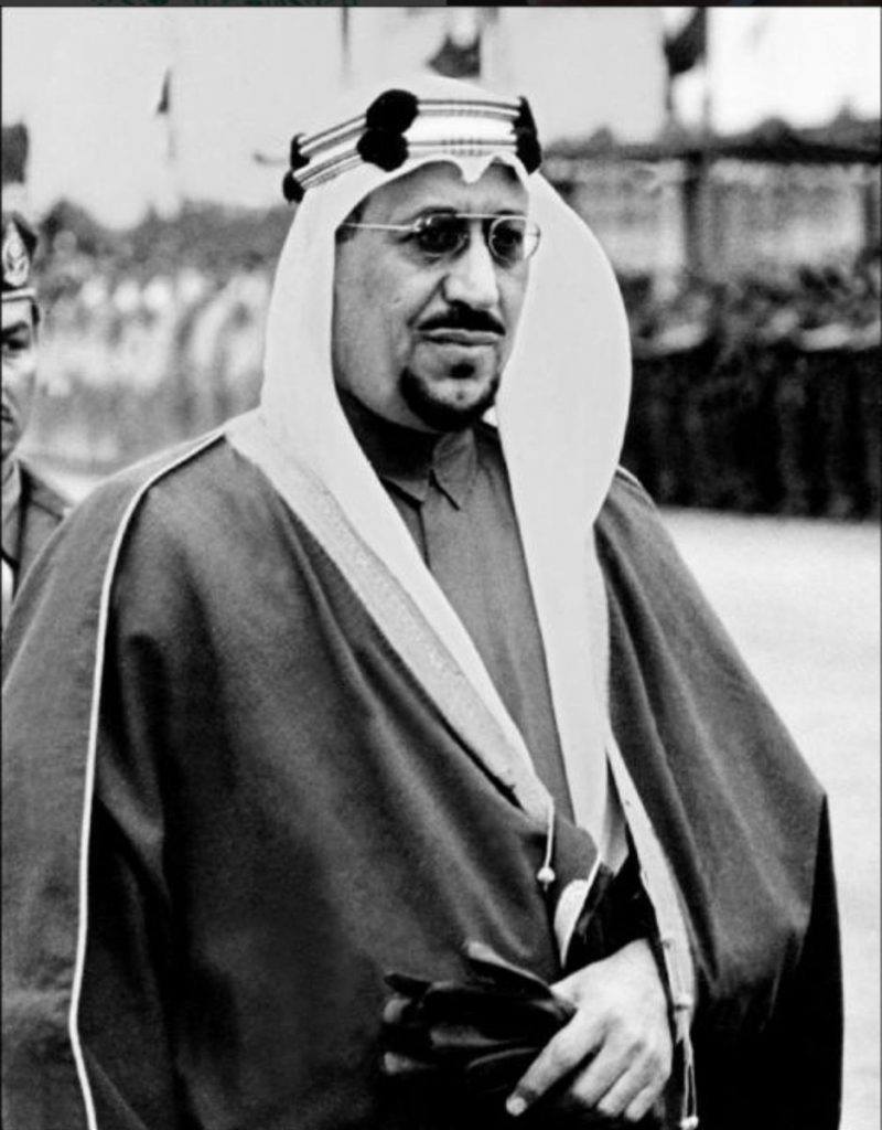 بعد شهرين من تأسيس مجلس الوزراء توفي الملك عبد العزيز آل سعود
