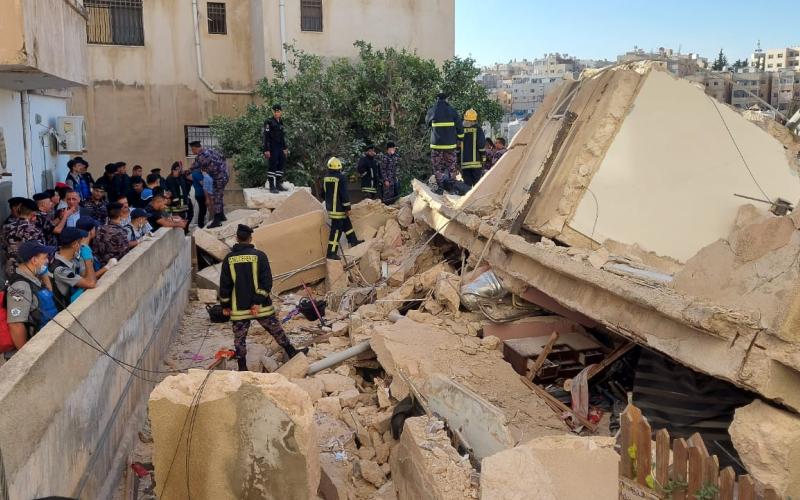 صورة قصة انهيار عمارة في اللويبدة عمان
