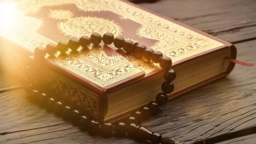 صورة هل يجوز قراءة القرآن للحائض في رمضان لختمه إسلام ويب