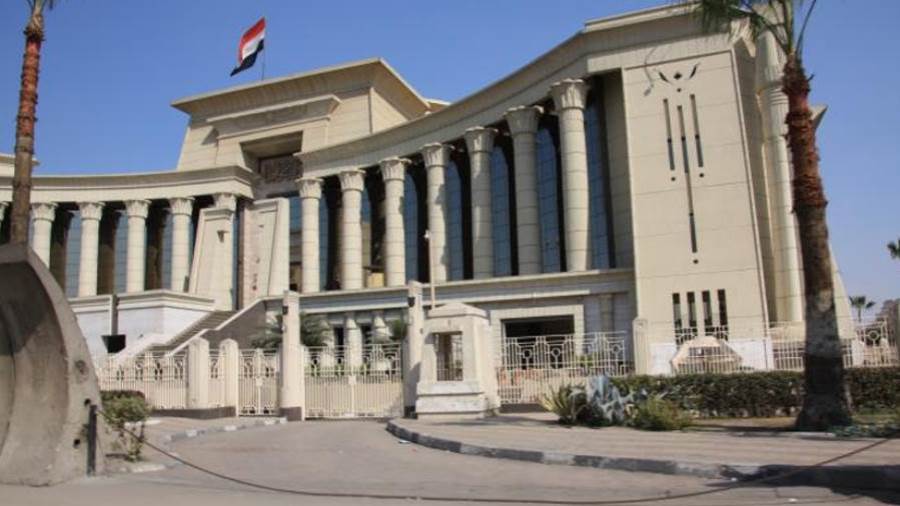 صورة من هو أول مسيحي مصري يتولى رئاسة المحكمة الدستورية العليا