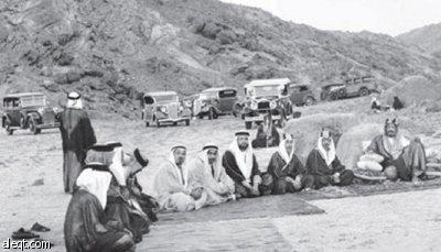 صورة من انجازات الملك عبد العزيز التعليمية