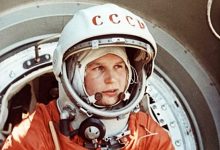 صورة من هي أول امراة سافرت الى الفضاء