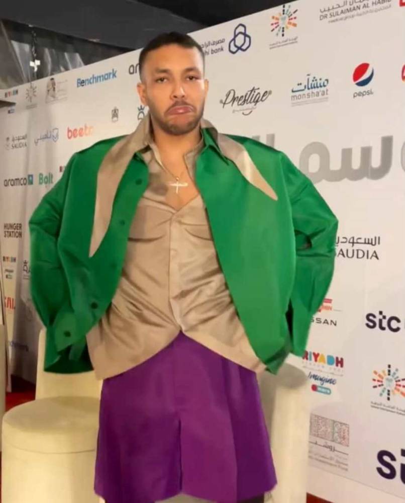صورة صور ملابس ويجز في السعودية